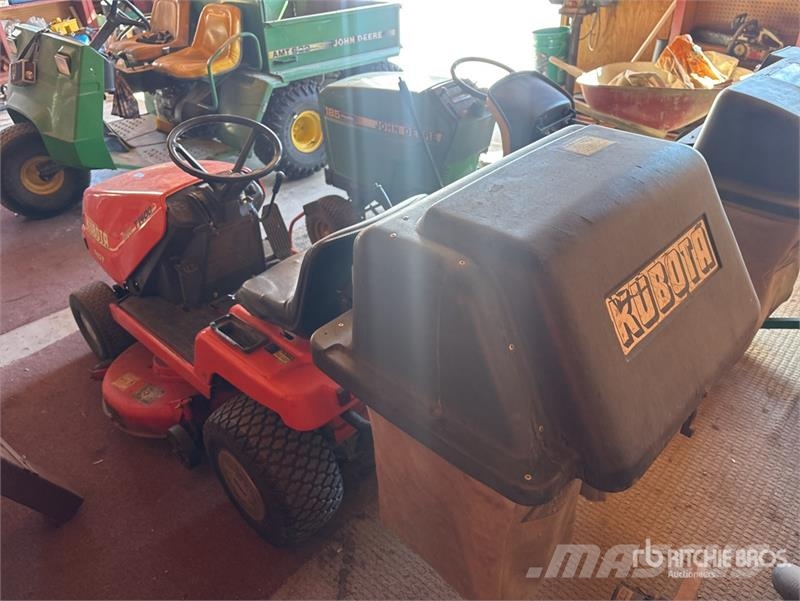 Kubota T1400H Ride-On Lawn Mower Samojízdné sekačky