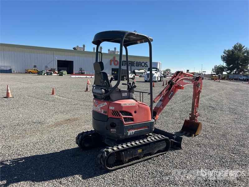 Kubota U17 حفارات صغيرة أقل من 7 طن (حفارات صغيرة)