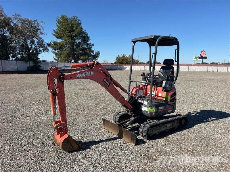 Kubota U17 حفارات صغيرة أقل من 7 طن (حفارات صغيرة)