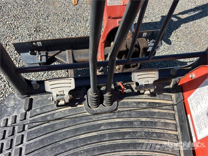 Kubota U17 حفارات صغيرة أقل من 7 طن (حفارات صغيرة)