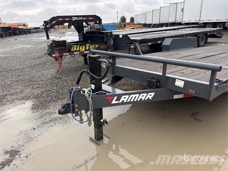 Lamar 21 ft T/A Tilt Deck Trailer 低架裝載車
