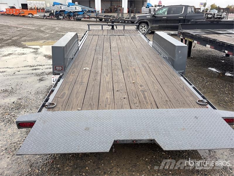 Lamar 21 ft T/A Tilt Deck Trailer 低架裝載車