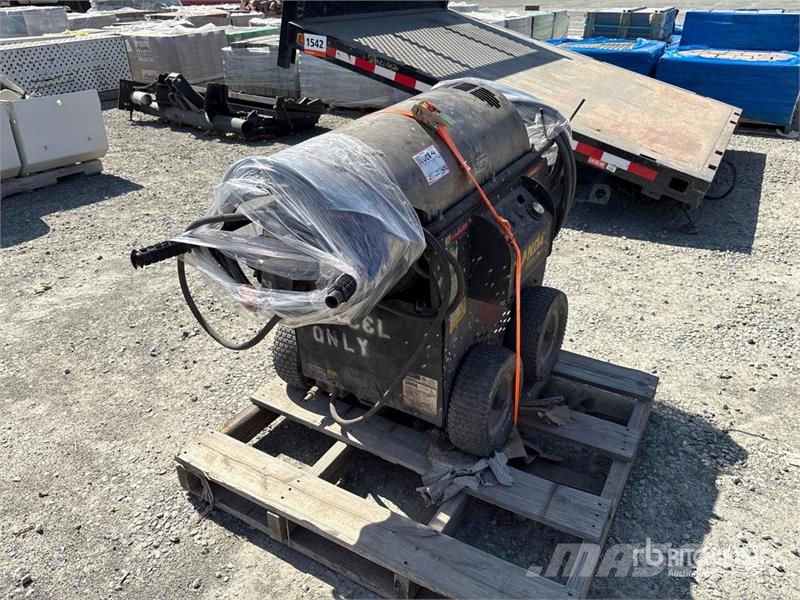  Landa HOT2-15024D Pressure Washer Máquinas ligeiras de lavagem a pressão