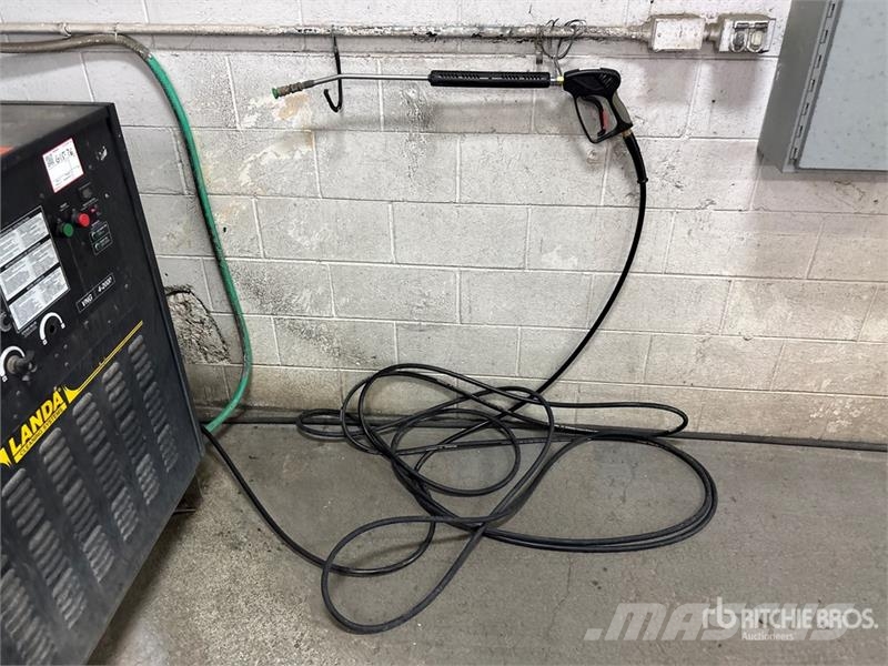 Landa VNG4-2000 Pressure Washer Low pressure cleaner