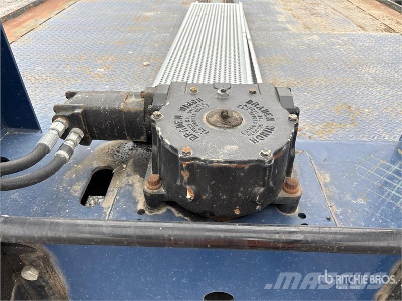 Landoll 24 ft S/A Gooseneck Equipment Trailer Prikolice za autotransportere