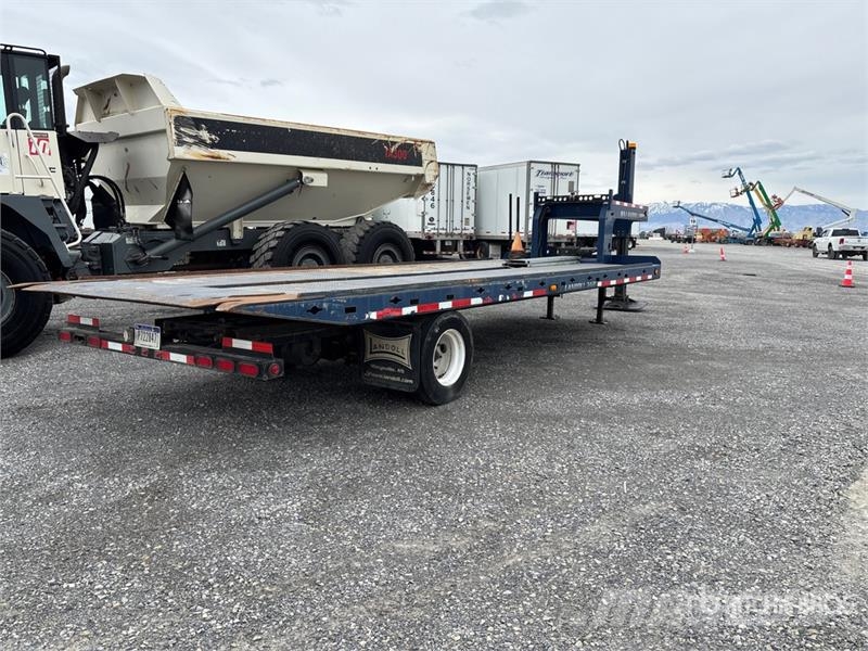 Landoll 24 ft S/A Gooseneck Equipment Trailer Auto pārvadāšanas treileri