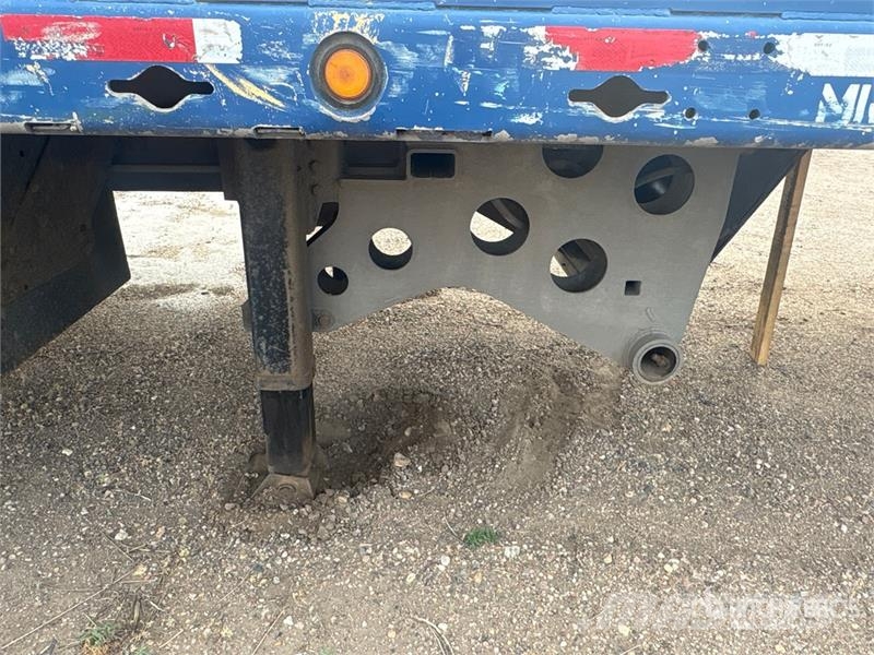 Landoll 42 ft S/A Utility Trailer (Inoperable) Інші причепи