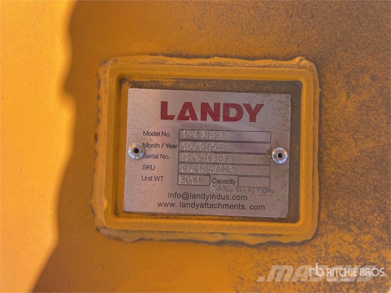 Landy FJL2.5 Forklift Material Handling Arm (Unused) Drugi deli