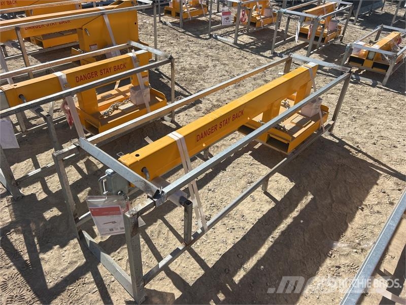 Landy FJL2.5 Forklift Material Handling Arm (Unused) Drugi deli