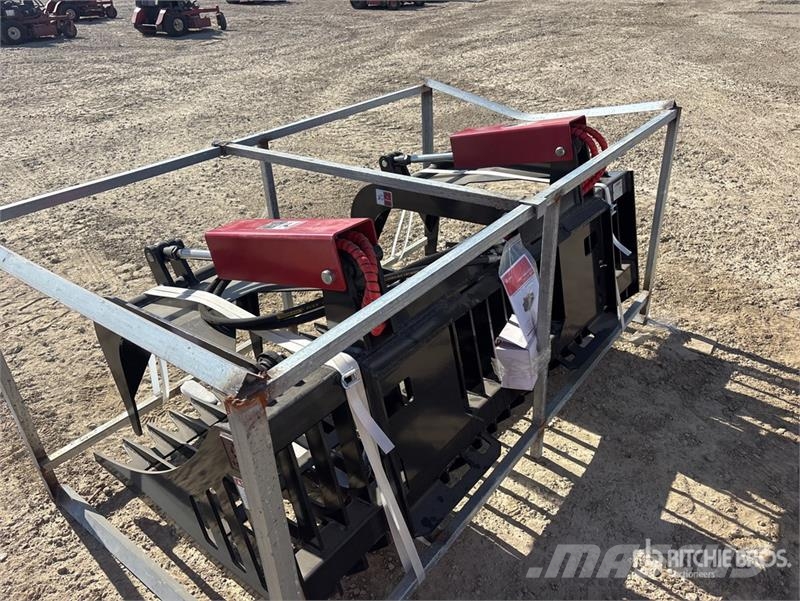 Landy PRGB72 72 in Rock Skid Steer Grapple Bucket (Unuse Pinzas