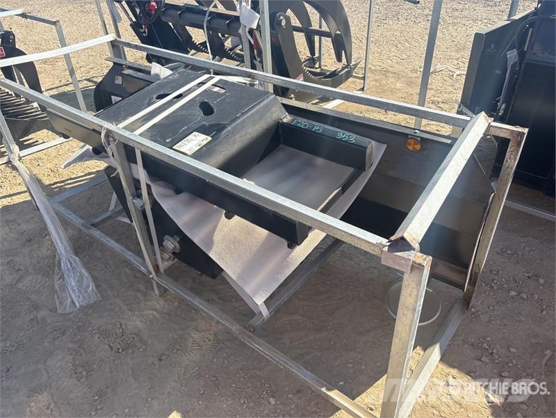 Landy SBE72-LD 72 in PAT 72 in Skid Steer Dozer (Unused) نصول
