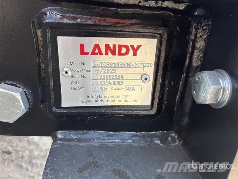 Landy TCR36 Skid Steer Trencher (Unused) 掘溝機
