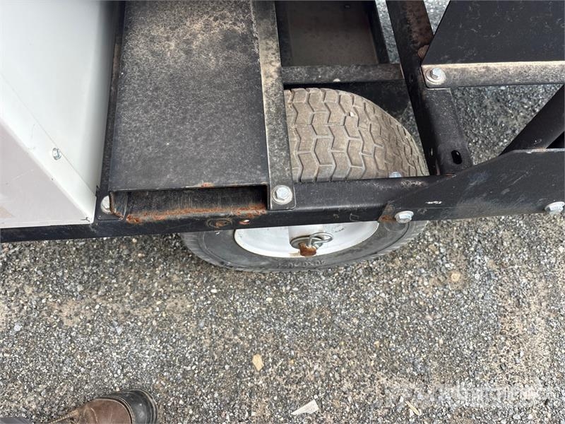LB WHITE 500000 BTU Ground Heater 加熱・解凍設備
