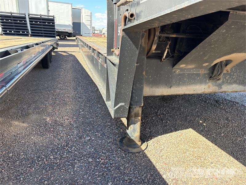 Ledwell 38 ft T/A Hydraulic Tail Trailer لوادر منخفضة