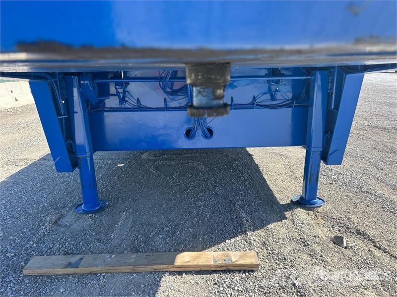 Ledwell 38 ft T/A Hydraulic Tail Trailer Pranchas / Carrega-tudo