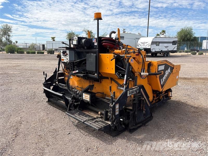 LeeBoy 1000 Track Asphalt Paver Asphalt pavers