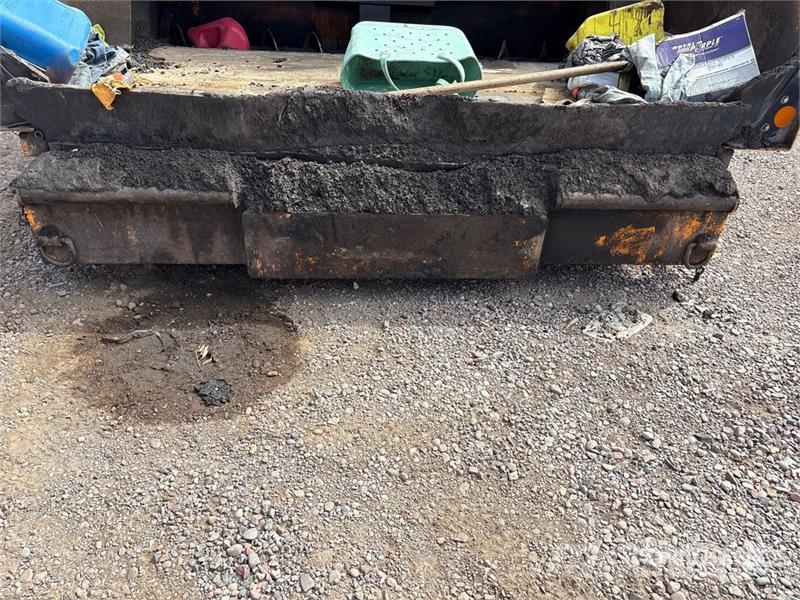 LeeBoy 1000G Track Asphalt Paver Aszfalt terítõ gépek
