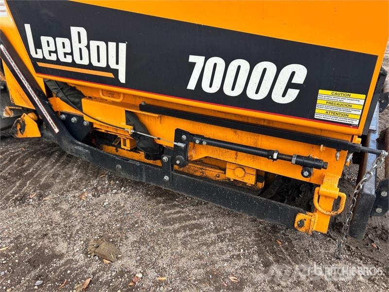 LeeBoy 7000C Track Asphalt Paver Strassenfertiger