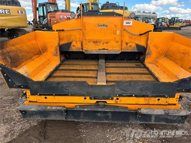 LeeBoy 7000C Track Asphalt Paver Strassenfertiger
