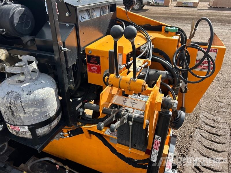 LeeBoy 7000C Track Asphalt Paver Strassenfertiger