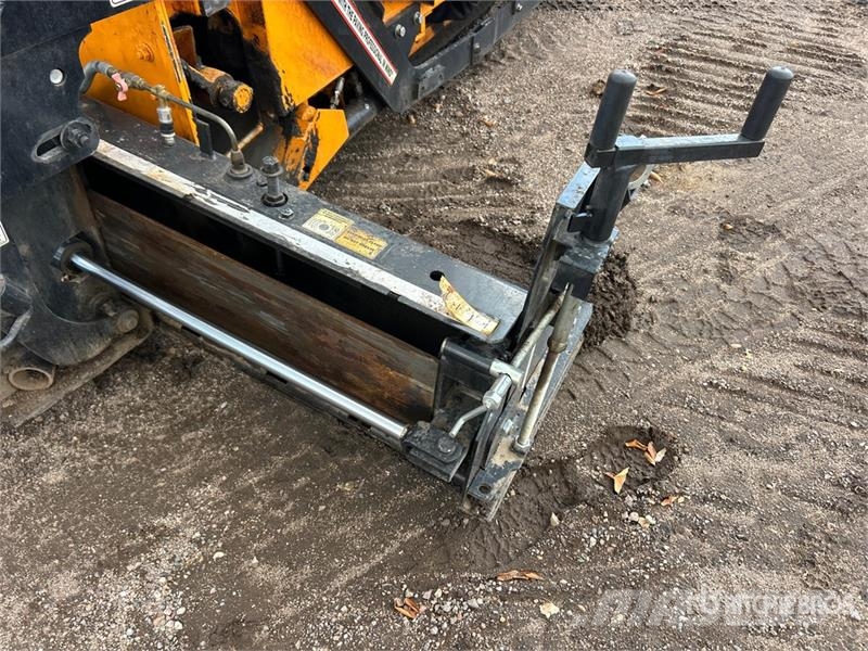 LeeBoy 7000C Track Asphalt Paver Strassenfertiger