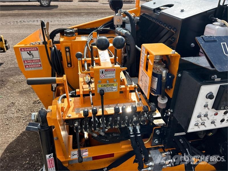 LeeBoy 7000C Track Asphalt Paver Strassenfertiger