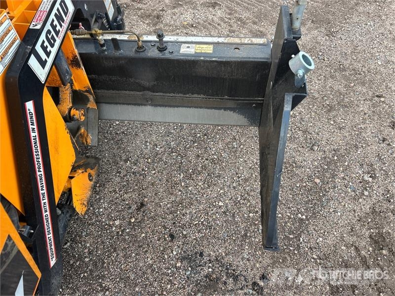 LeeBoy 7000C Track Asphalt Paver Strassenfertiger