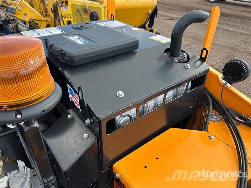 LeeBoy 7000C Track Asphalt Paver Strassenfertiger