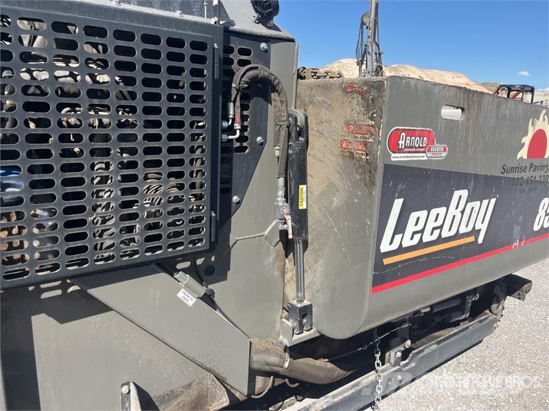 LeeBoy 8520C Track Asphalt Paver Машини за асфалт