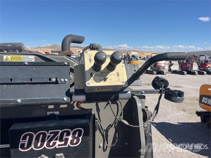 LeeBoy 8520C Track Asphalt Paver Машини за асфалт
