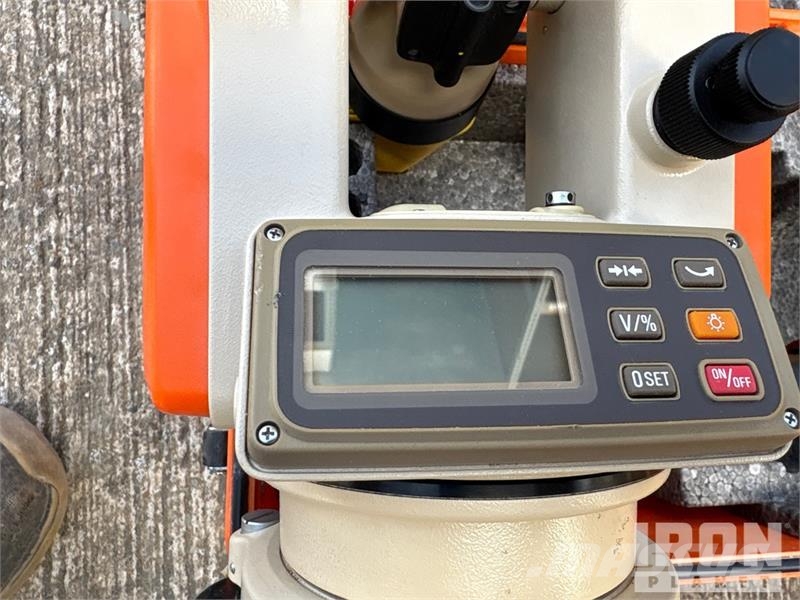 Leica Theodolite Citas sastāvdaļas