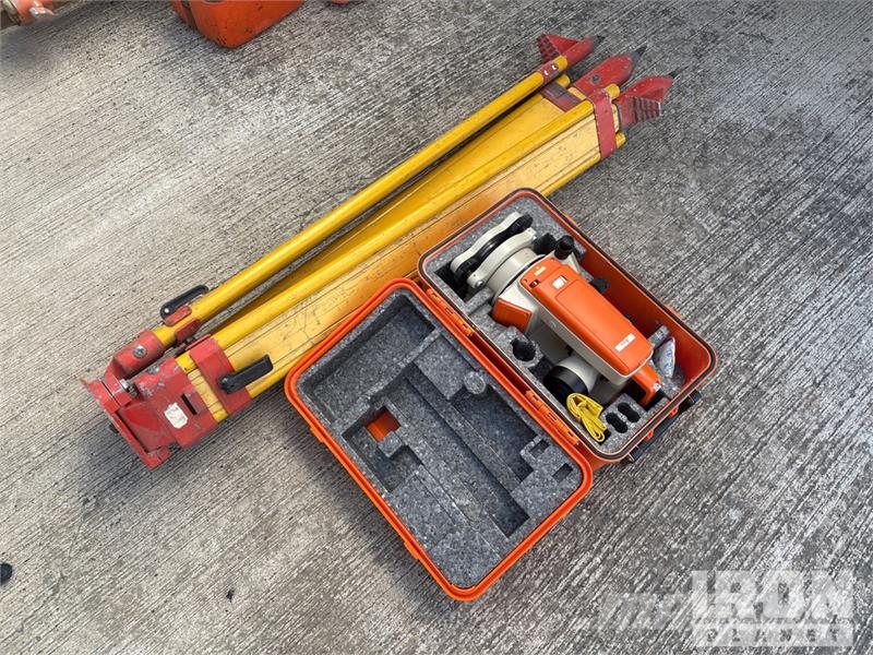 Leica Theodolite Citas sastāvdaļas