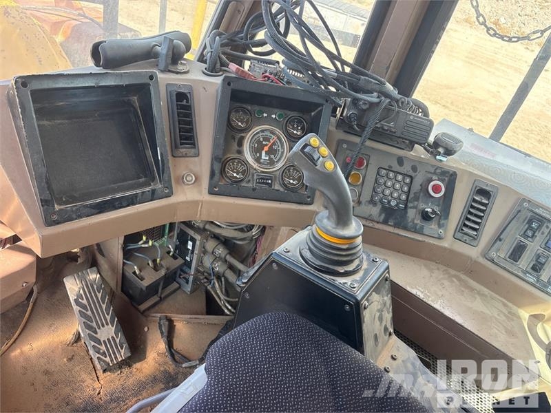 LeTourneau L1350 Wheel Loader Pyöräkuormaajat