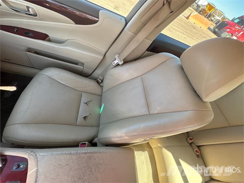 Lexus LS460 Automobile Cars