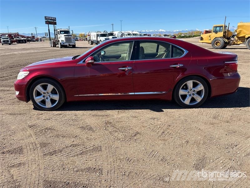Lexus LS460 Automobile Cars