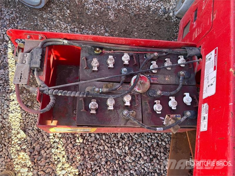 LGMG AS2632E Electric Scissor Lift (Inoperable) Elevadores de tesoura
