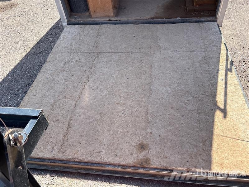 LGS AZ, LLC STVLC7X16TE2 16 ft T/A Enclosed Traile 박스 바디 트레일러