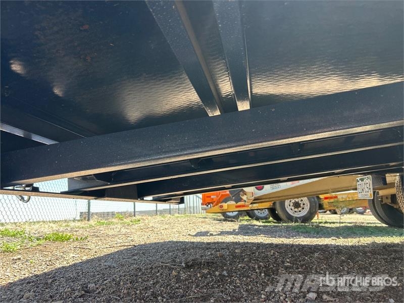 Liberty 20 ft T/A Equipment Trailer Auto pārvadāšanas treileri
