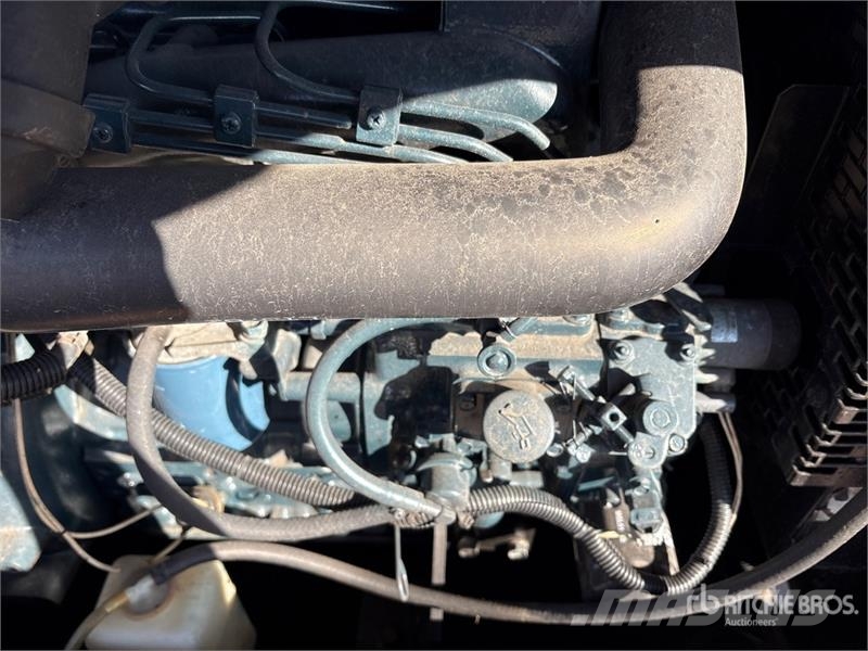 Lincoln DX450 Multi-Process Engine Driven Welder ماكينات لحام