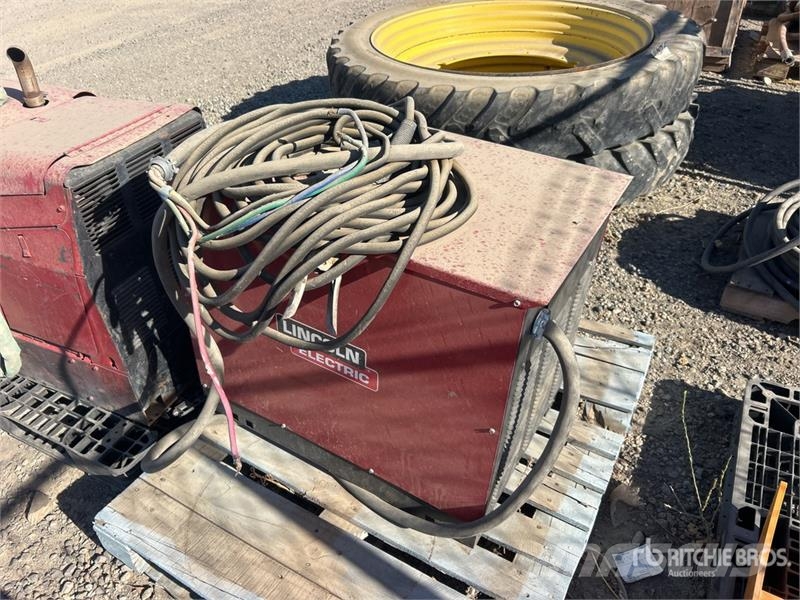 Lincoln Electric Electric E500 Skid-Mounted Electric Welde 용접기