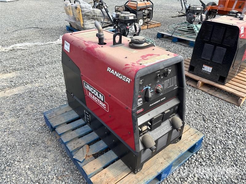 Lincoln Electric Electric Engine Driven Welder Metināšanas iekārtas