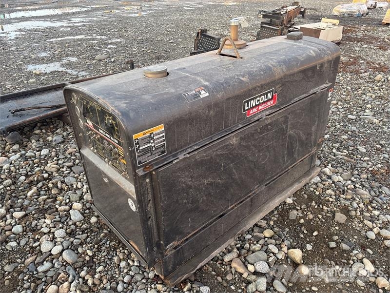 Lincoln Electric Electric SA250 325 A Engine Driven Welder Poste à souder