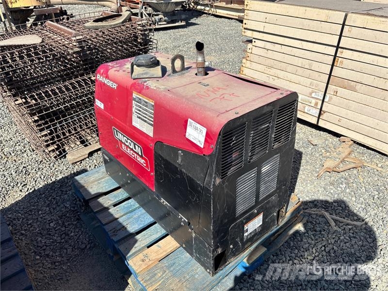 Lincoln Electric Electric Ranger 225 225 A Skid-Mounted Mu Svejsemaskiner
