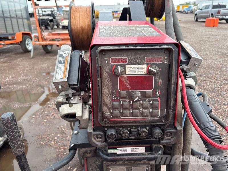 Lincoln Electric of (3) Lincoln Electric Power Wave 80 A Soldadoras