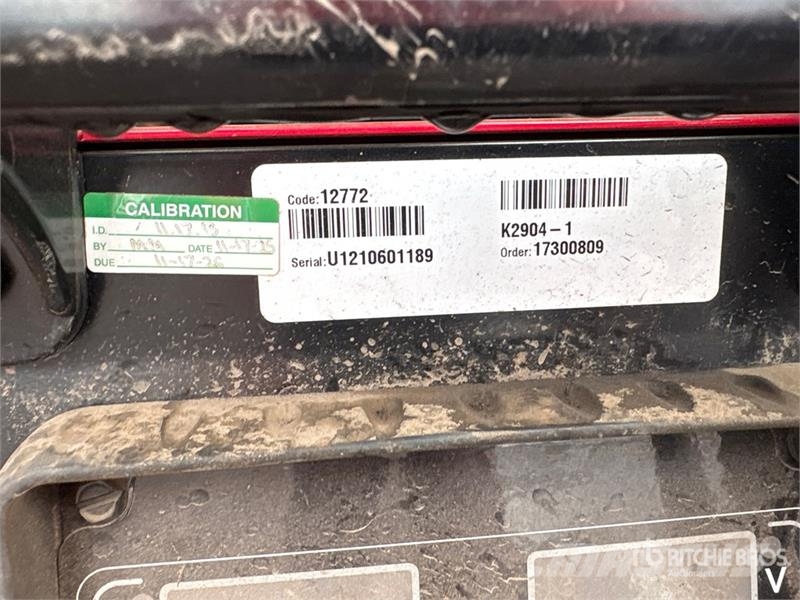 Lincoln Electric of (3) Lincoln Electric Power Wave 80 A Soldadoras