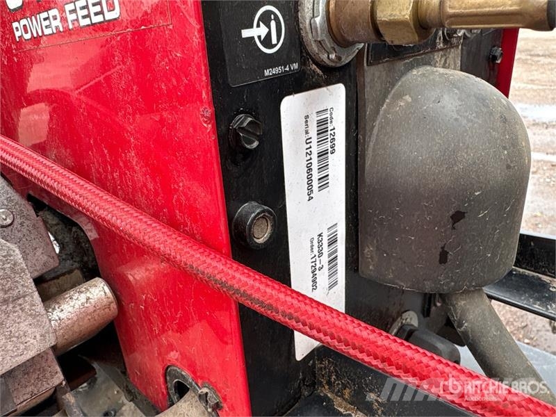 Lincoln Electric of (3) Lincoln Electric Power Wave 80 A Soldadoras