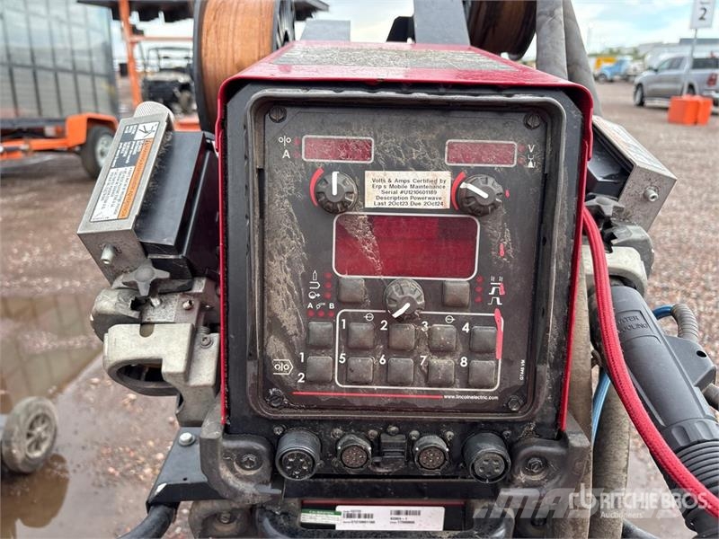 Lincoln Electric of (3) Lincoln Electric Power Wave 80 A Soldadoras