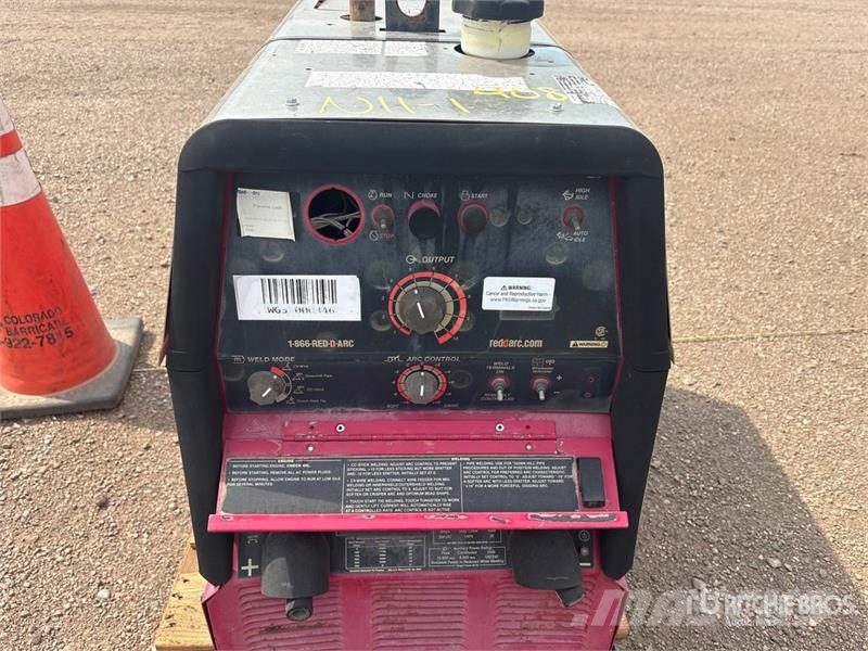 Lincoln GX300 300 A Gas Engine Driven Welder ماكينات لحام