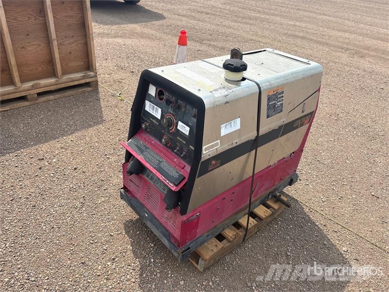 Lincoln GX300 300 A Gas Engine Driven Welder ماكينات لحام