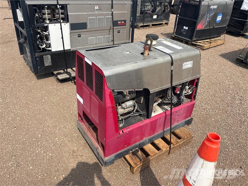 Lincoln GX300 300 A Gas Engine Driven Welder ماكينات لحام